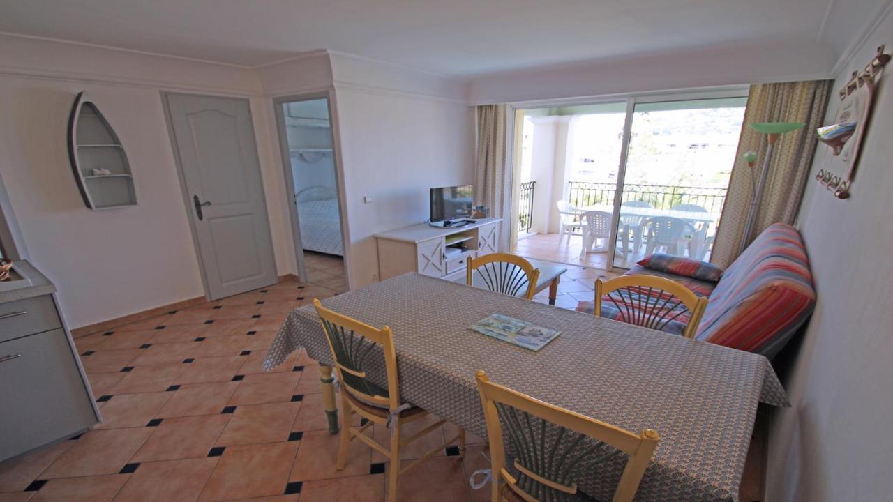 Port Marine Apartment Sainte-Maxime Exterior photo