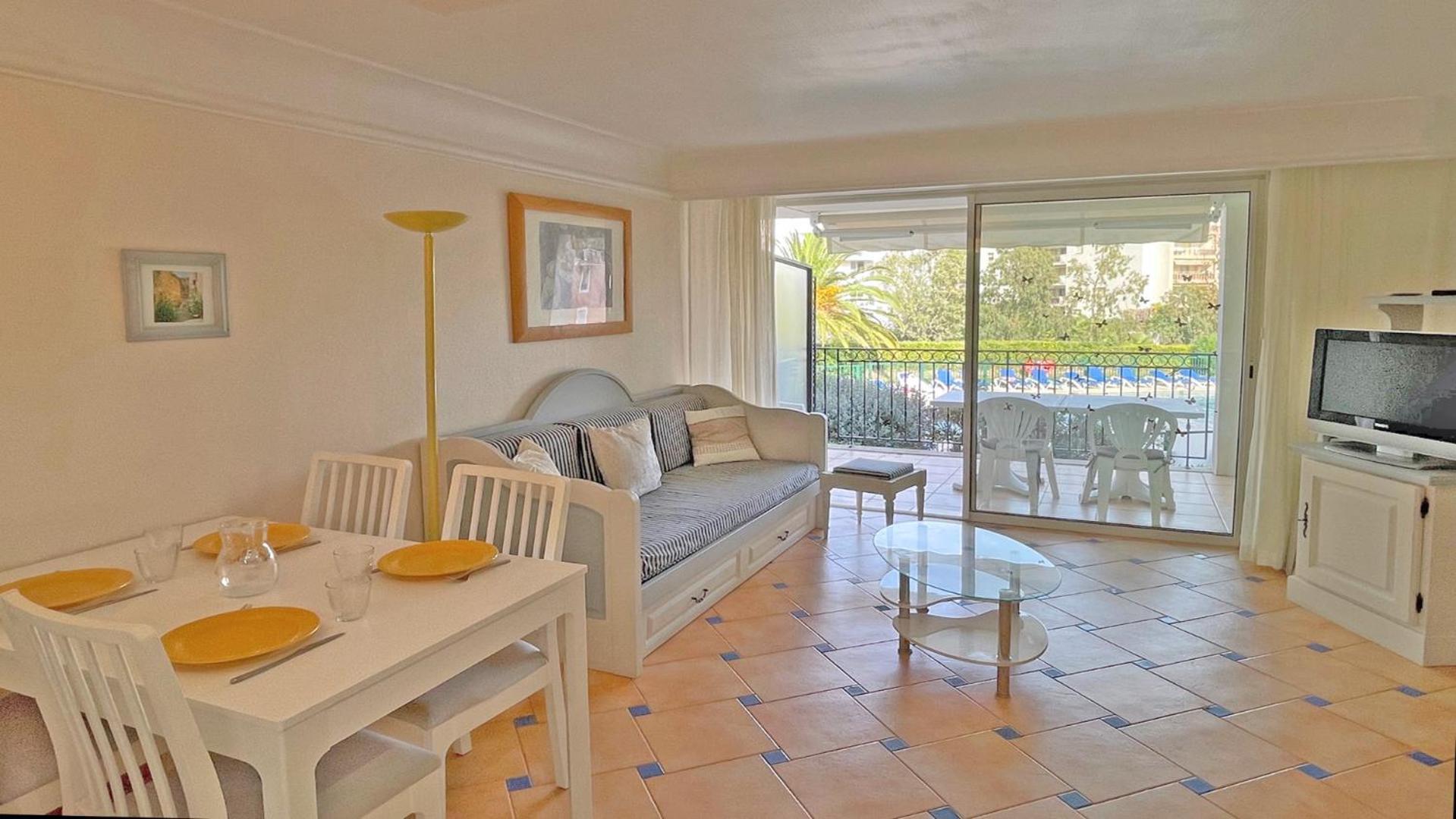 Port Marine Apartment Sainte-Maxime Exterior photo